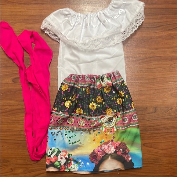 Girls Cinco de Mayo Mexican skirt  size 4 - Picture 1 of 8